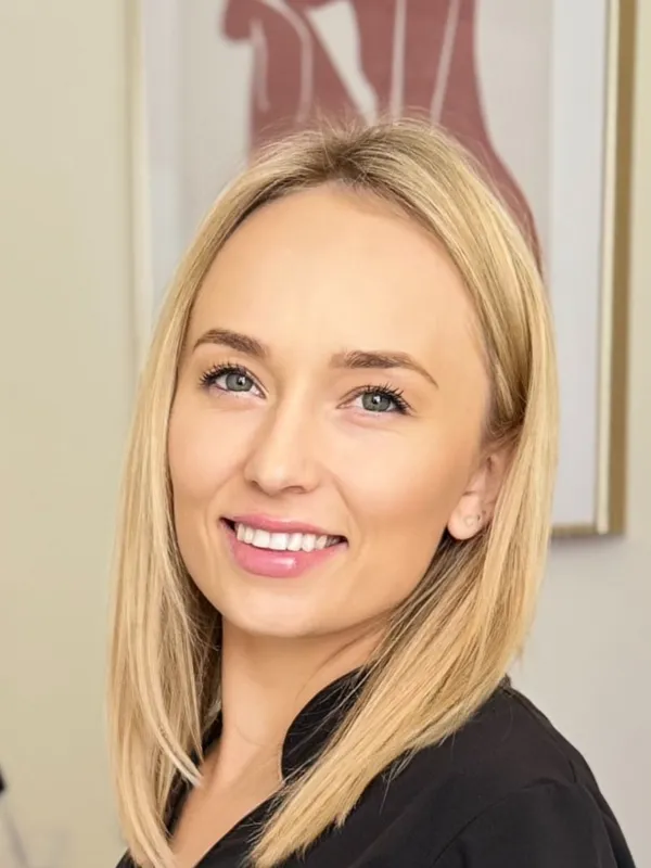 Właścicielka i kosmetolog Zadbana Skin Expert w Ptaszkowej - specjalistka od masażu Kobido i kosmetologii estetycznej